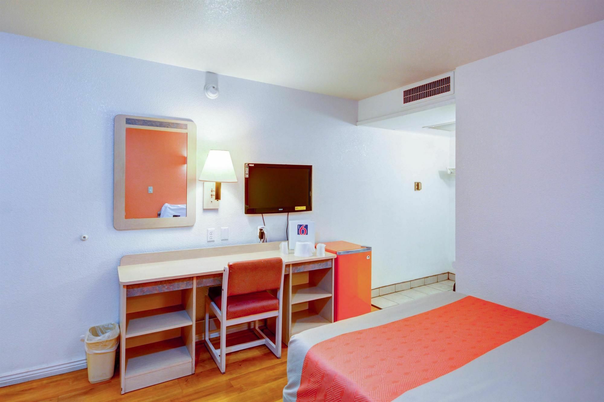 Motel 6 Saint George, Ut מראה חיצוני תמונה