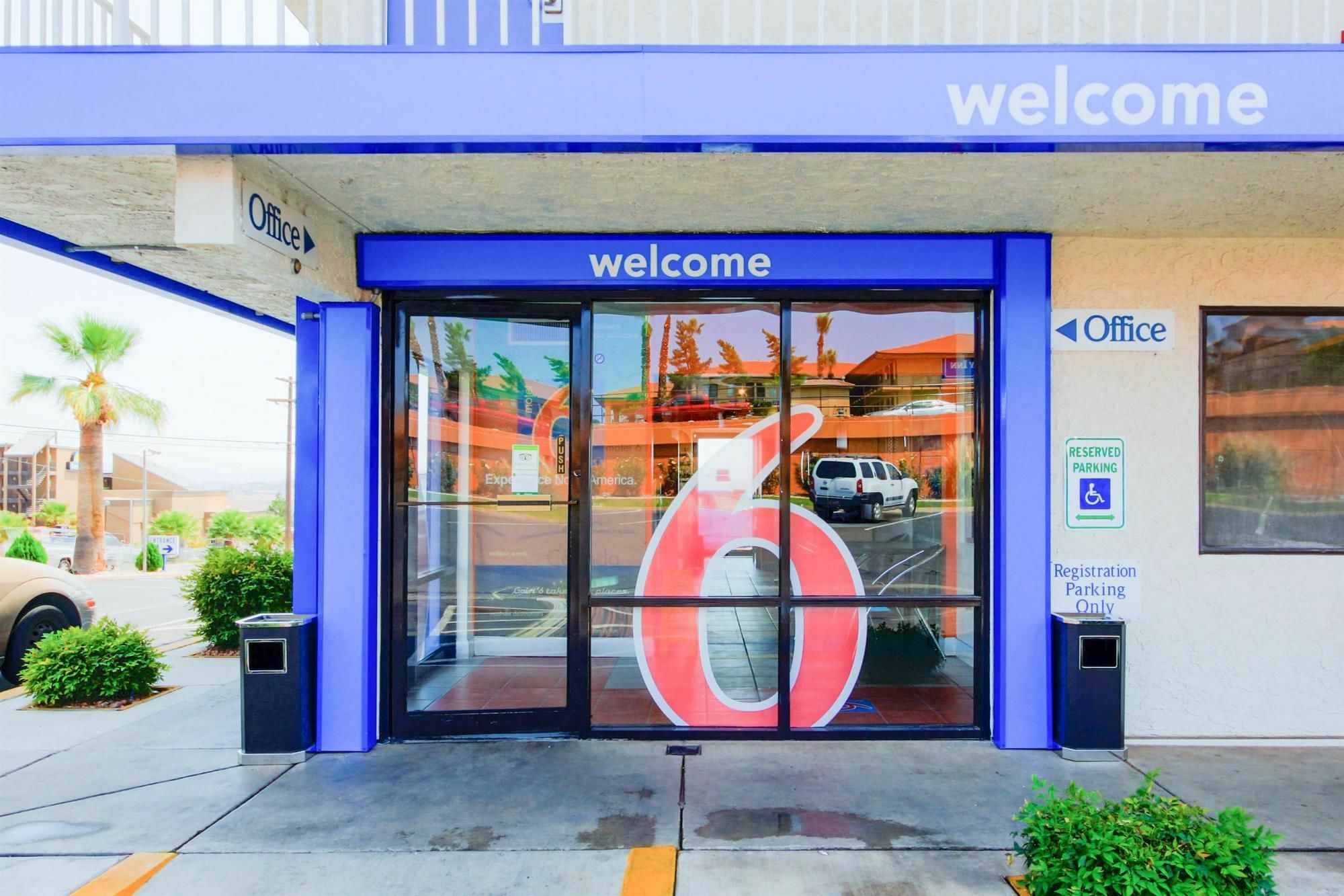 Motel 6 Saint George, Ut מראה חיצוני תמונה